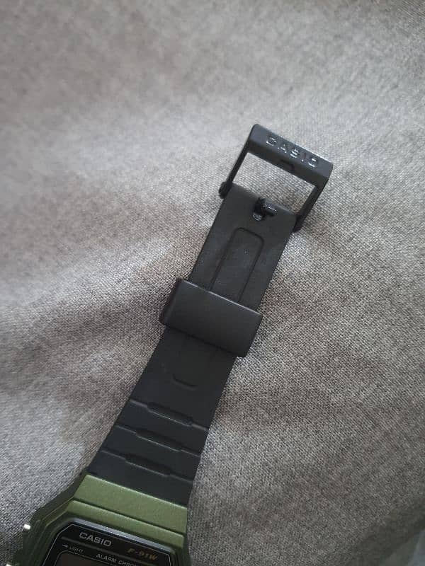 Casio F91 W. 6