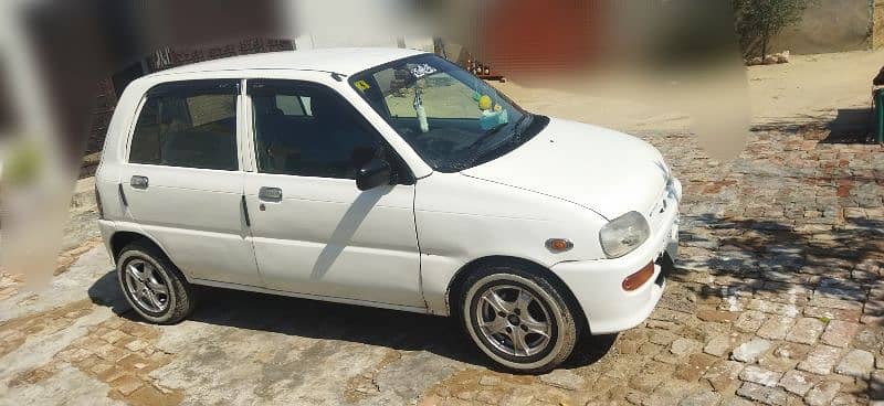 Daihatsu Cuore Manual in Chakwal 2