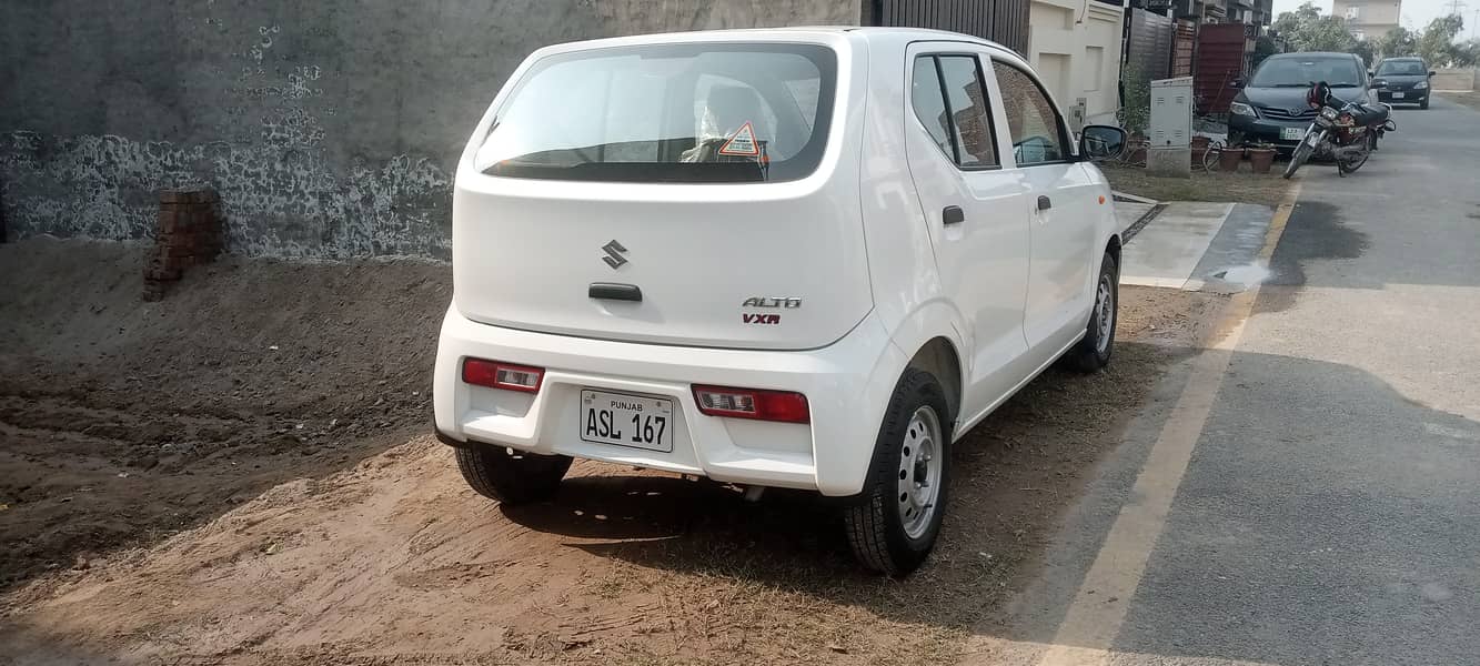 Suzuki Alto 2024 3