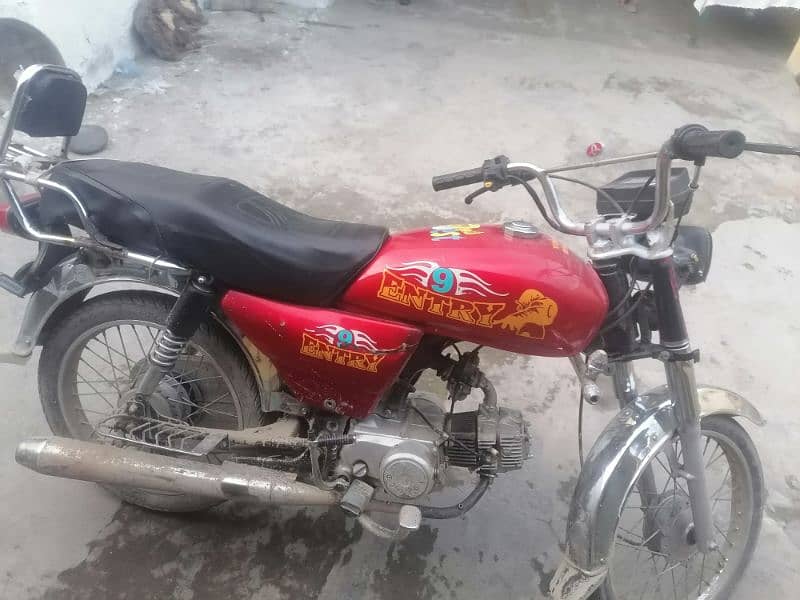 toyo 70cc bike mardan num documents clear. contact num 03139839460 0