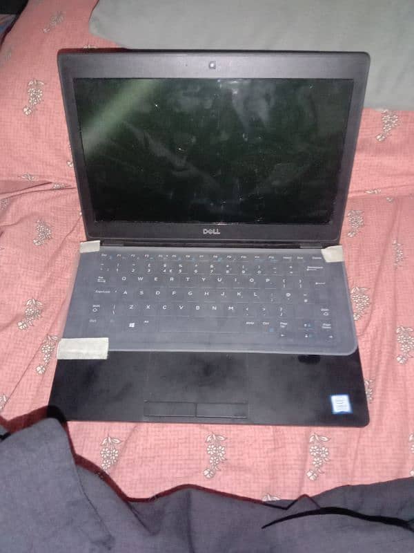 core i3 8 gen laptop 0