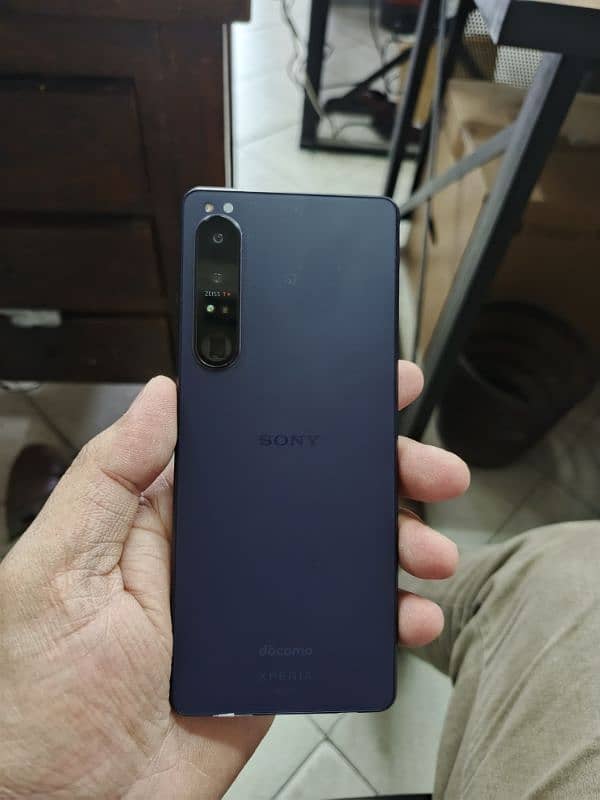 Sony Xperia 1 Mark 4 4