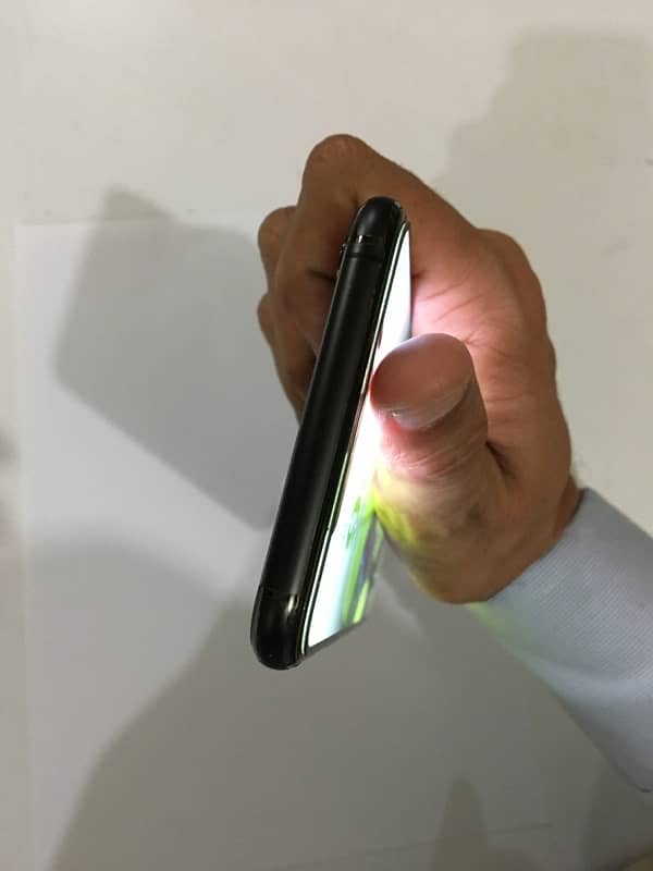 IPhone XS MAX 64GB 2