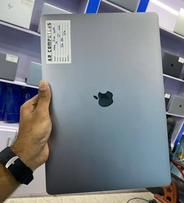 MACBOOK PRO 2019 (CORE i9)(16/512) 5