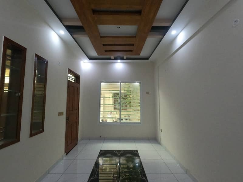 Prime Location In Saadi Town - Block 5 120 Square Yards House For sale 2