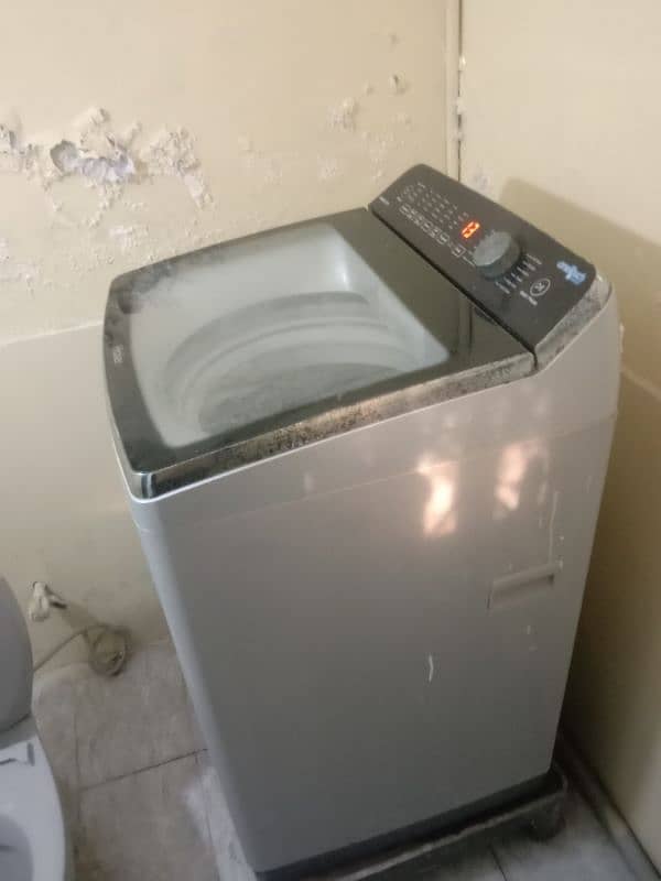 good condition washing machine 0