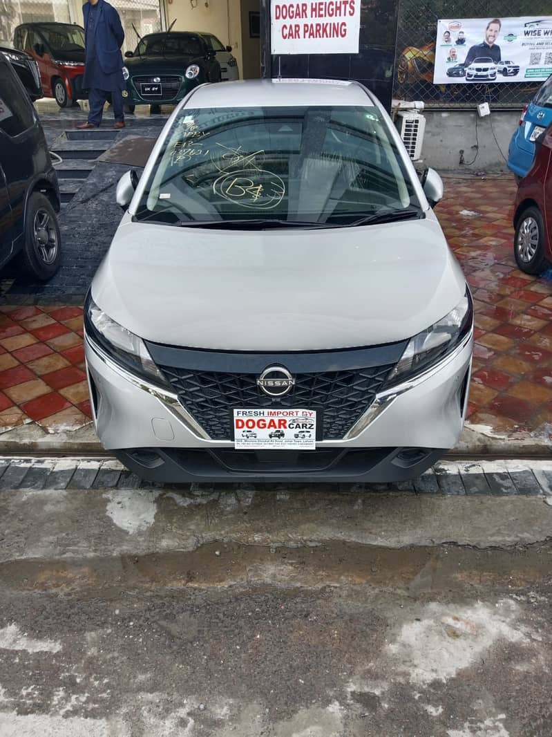 Nissan Note E Power 2021/2024 0