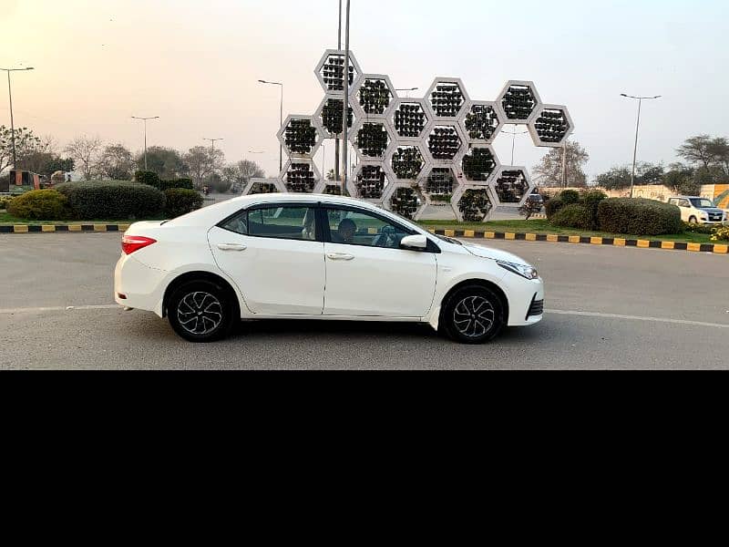 Toyota Corolla XLI Total Genuine Car Urgent Sell 3