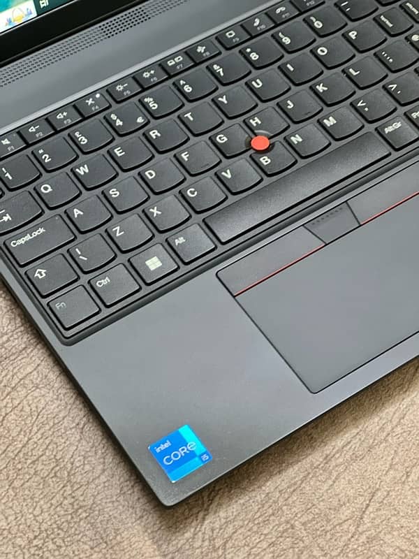 Lenovo Thinkpad L15 Gen 4 6