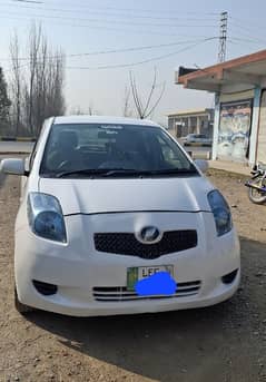 Toyota Vitz 2005