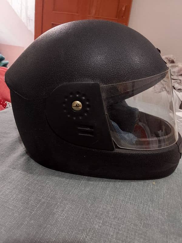 helmet 4