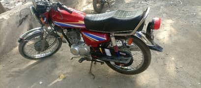 Honda 125 2010 model lush condition original document