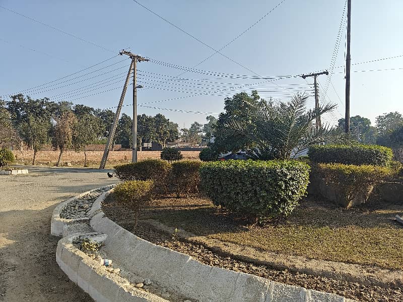 5 Kanal plot For sale in Chinar court Ada plot 1