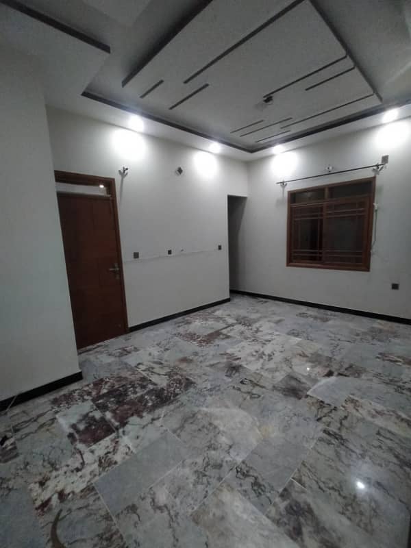 4 Bed DD Portion For Rent 1st Floor Available 18