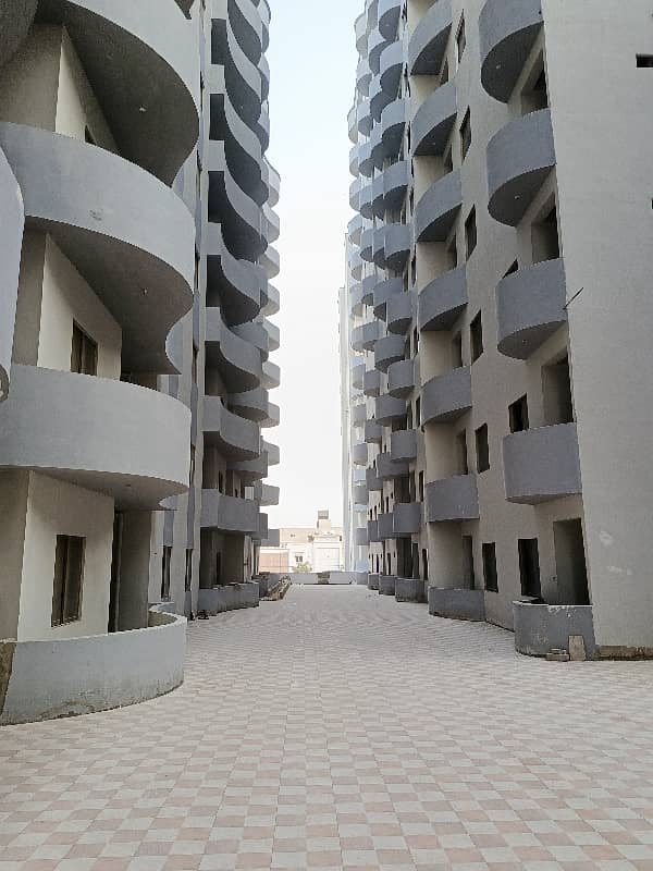 1150 Square Feet Flat For sale Is Available In Daniyal Residency 16