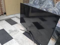 55 inch original samsung smart neat condition (cam from uk) call me