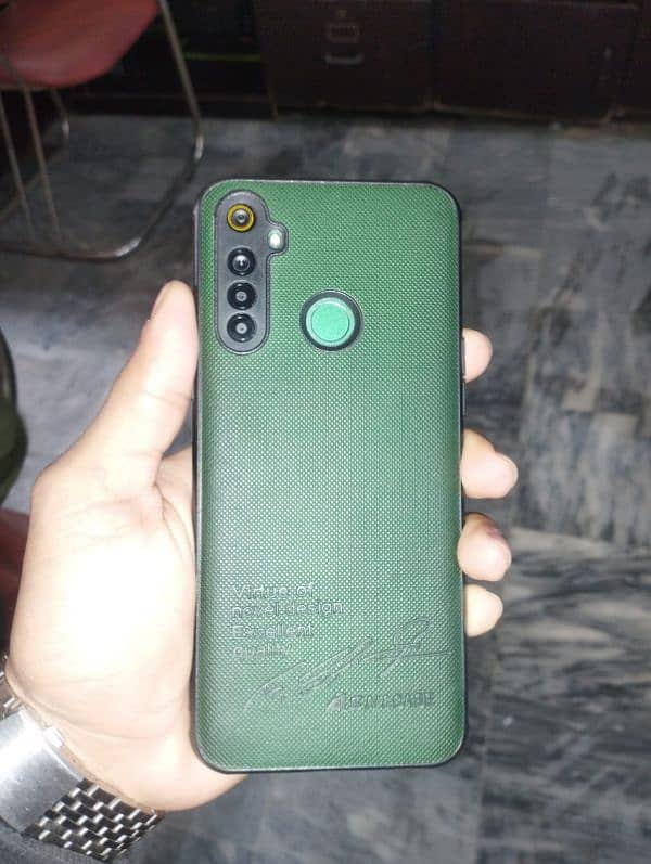 realme 5i with box PTA approved 4 64 1