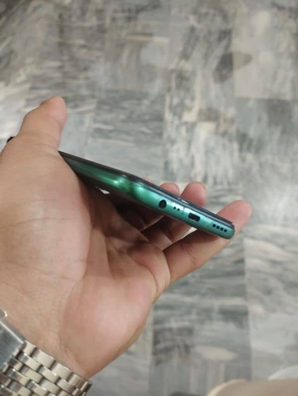 realme 5i with box PTA approved 4 64 4