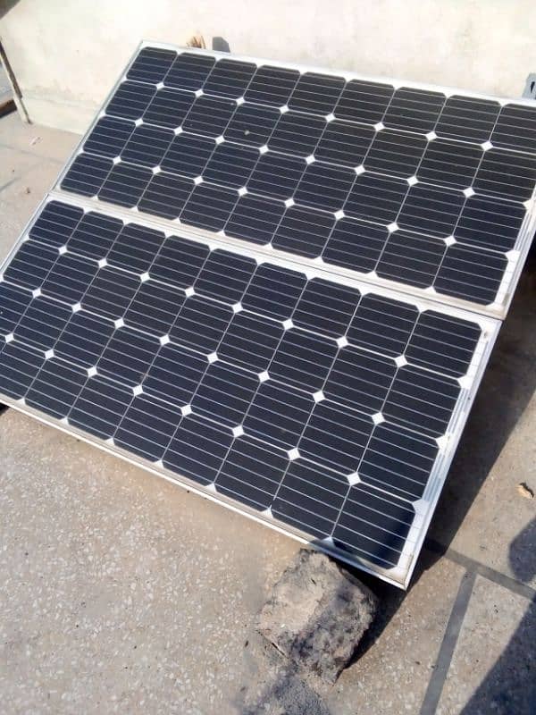 2 solor panels with stand 1