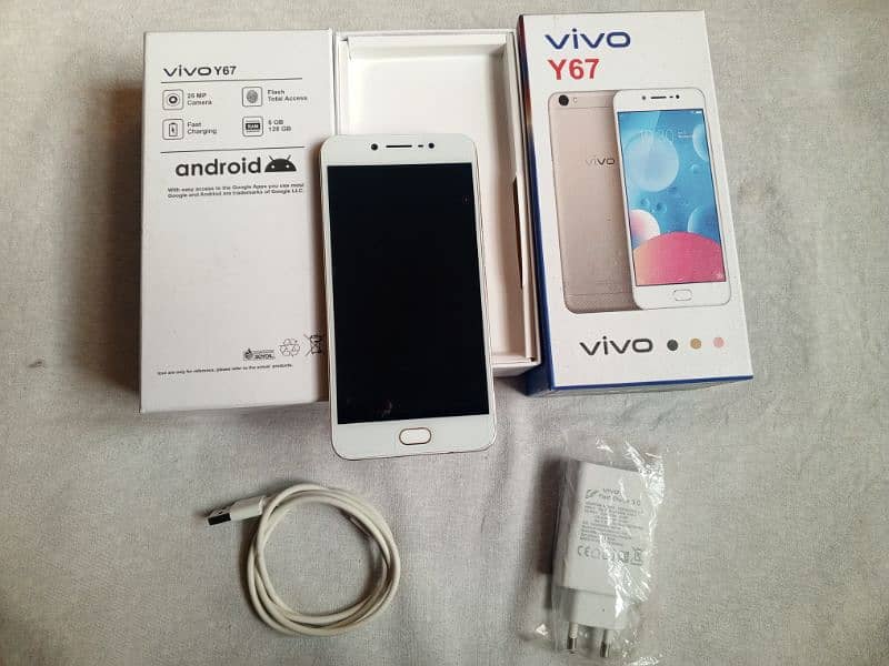 vivo y67 (6/128)* face and finger lock and complete Box 2