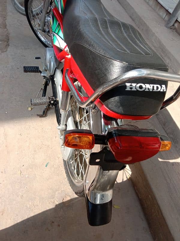 Honda CD70 10by10 condition  applied for 03070515117 4