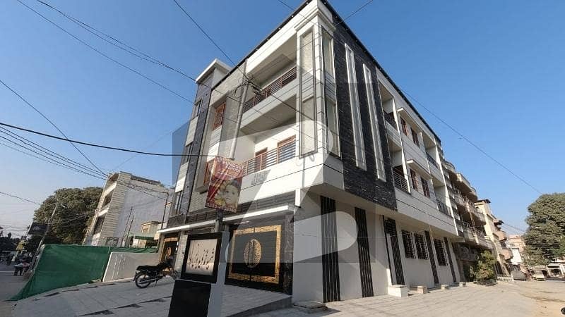 Tripple Storey 240 Square Yards House Available In Gulshan-e-Iqbal - Block 2 For sale 0