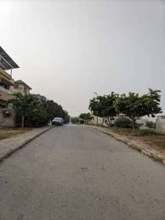 DHA Phase 2, Sector B , 10 Marla plot , Ideal location level plot , Best time for investors