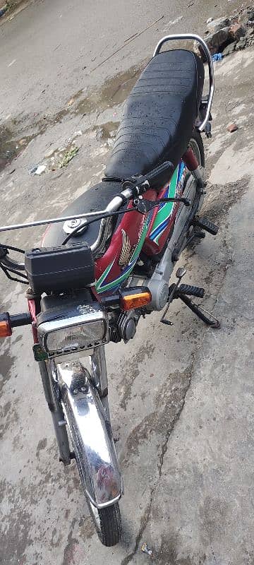 Honda CD70 2018 Model 4