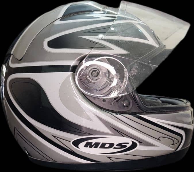 MDS MotorCycle Helmet 0