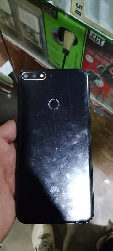 Huawei Y7. prime 3_32 back finger nai chlta 4