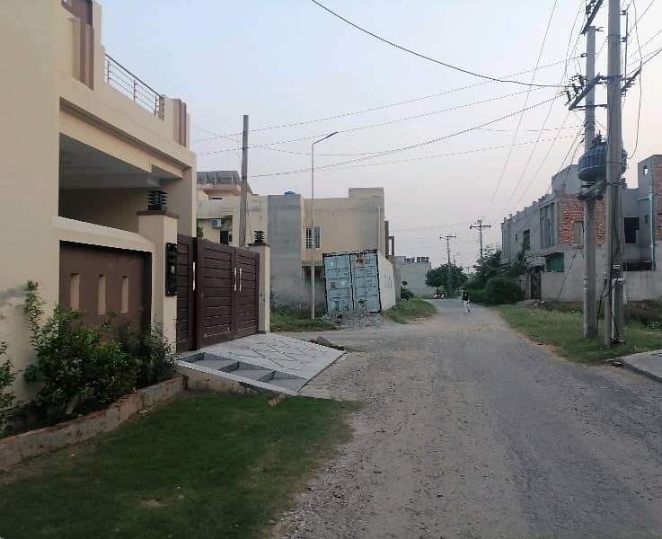 Fair-Priced 5 Marla House Available In Nasheman-e-Iqbal Phase 2 3