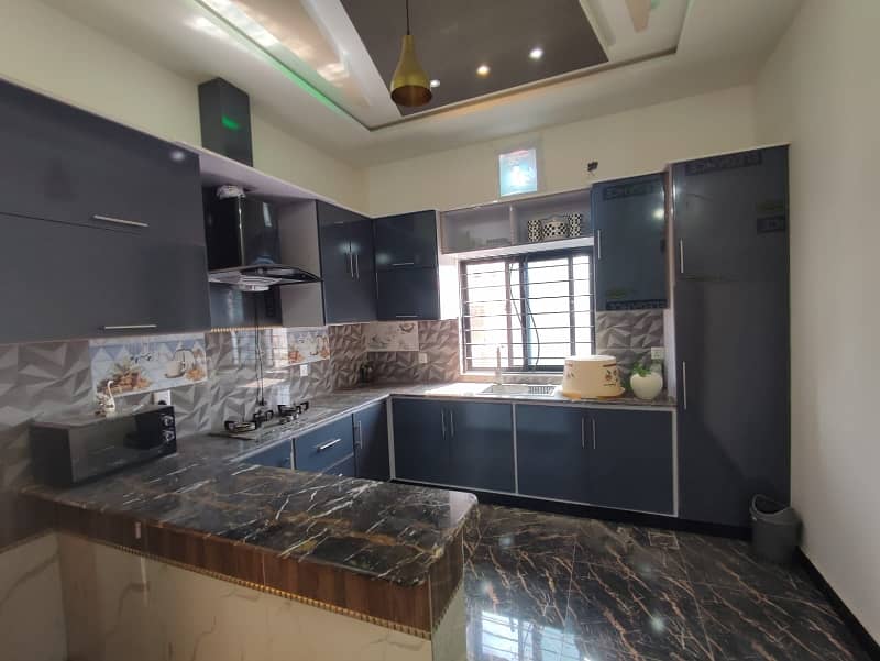 7 marla cornar house for sale near imran kaha chook bani gala good location 11