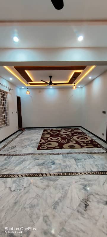 1 kanal beautiful Open basement available for rent in F15 18