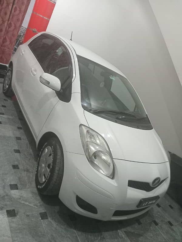 Toyota Vitz 2010 1