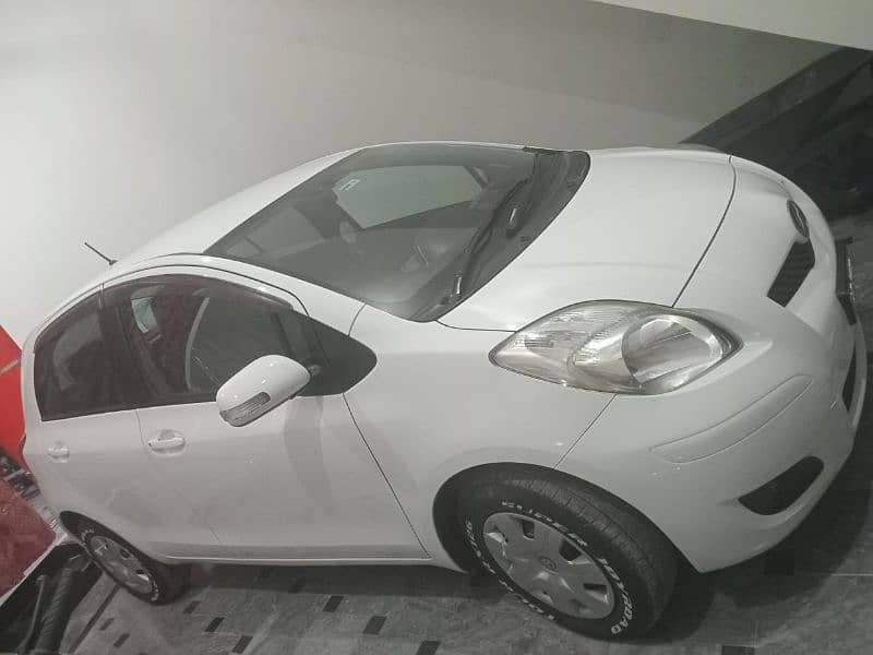 Toyota Vitz 2010 2