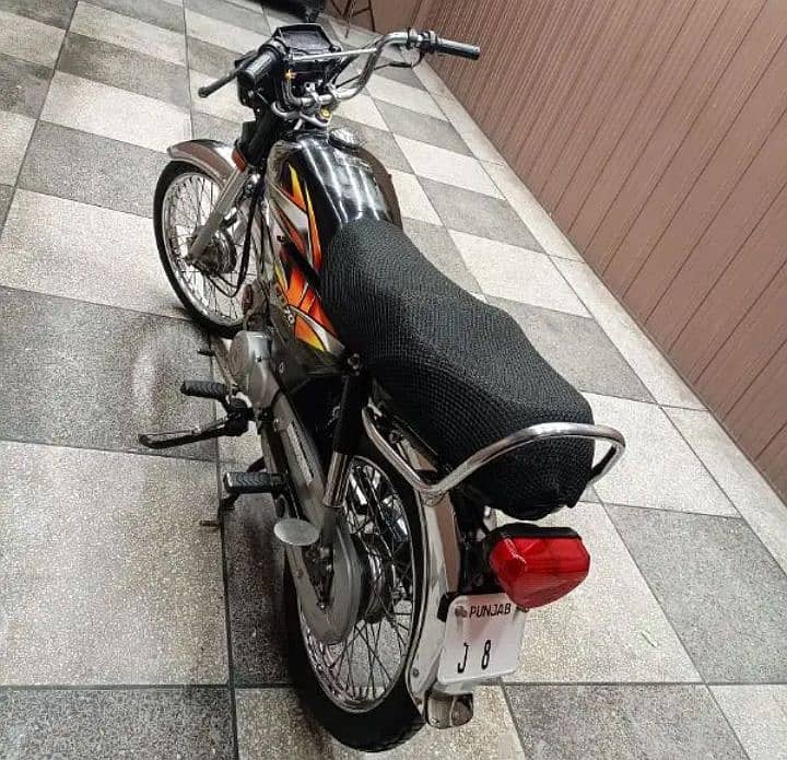 Honda CD 70 2022 - First owner all ok no complain 2