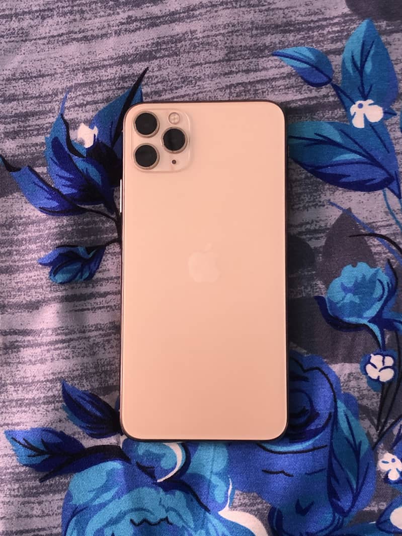 Apple iPhone 11 Pro Max 2