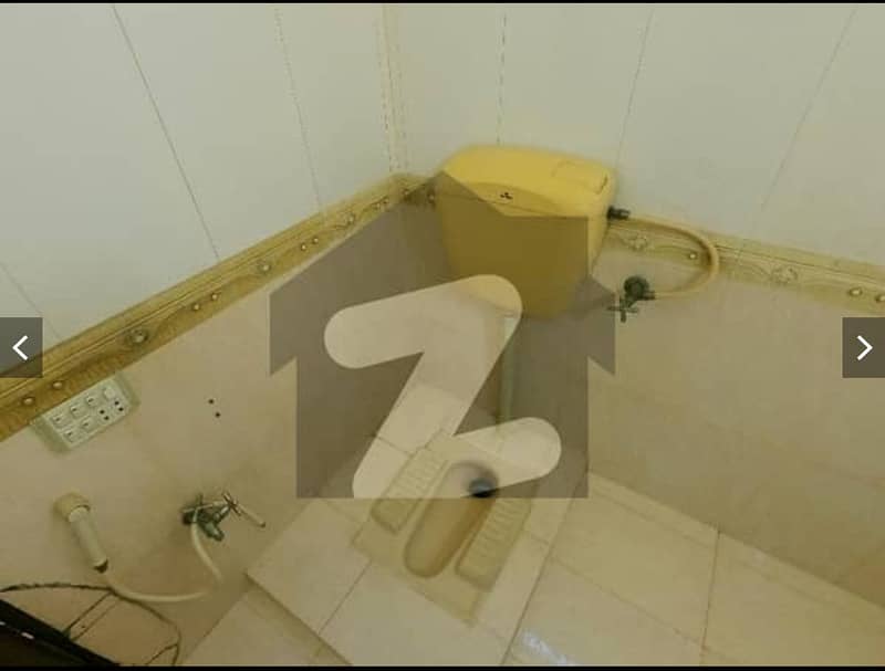 10 Marla Double Story House For sale Qayyum Block Mustafa Town Lahore. 24