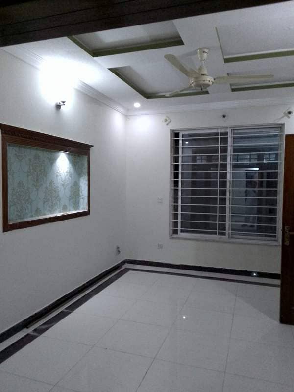 Size 30x60 Triple Story Full House For Rent In G-13 33