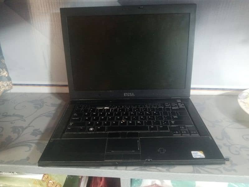 Dell laptop 0