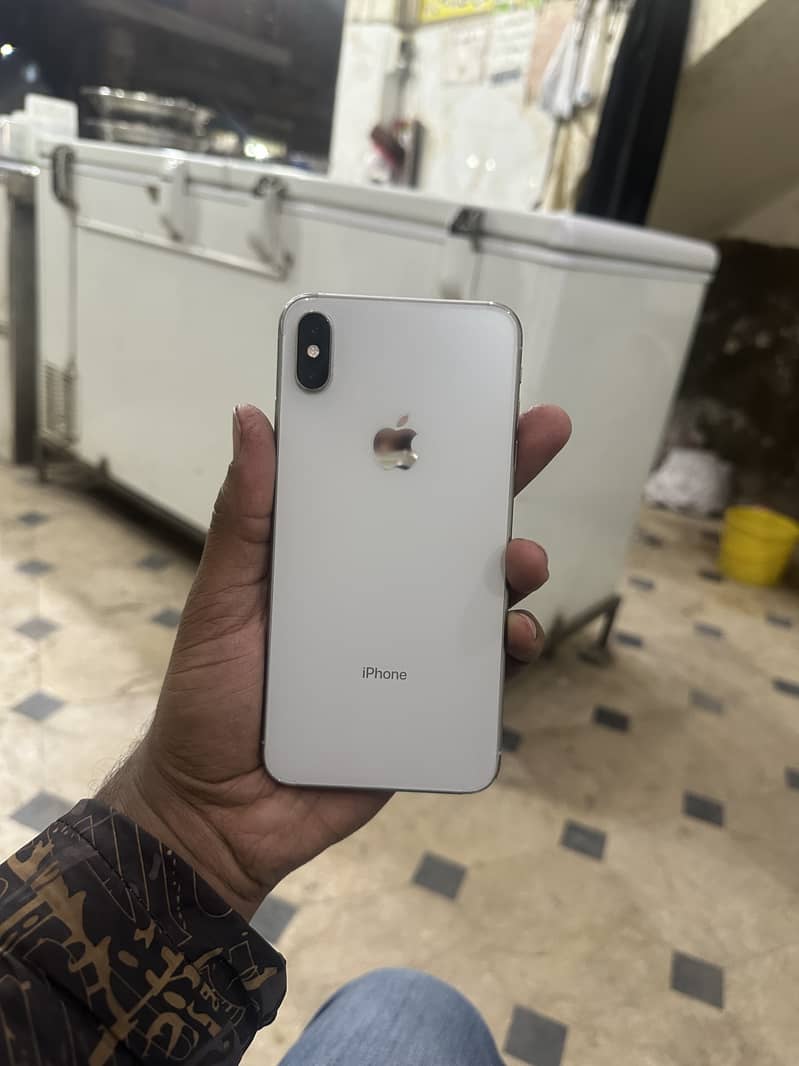 Apple iPhone XS Max NoN PTA 10