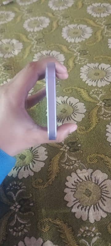 IPHONE 12 IN GOOD CONDITION 7