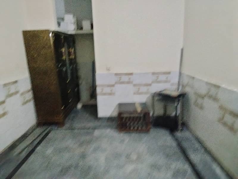 zaman colony Lower Portion For Rent 4