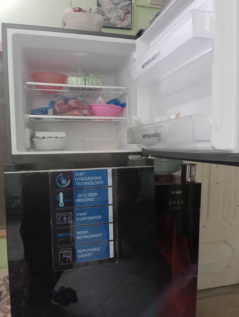 Haier large size refrigerator 4