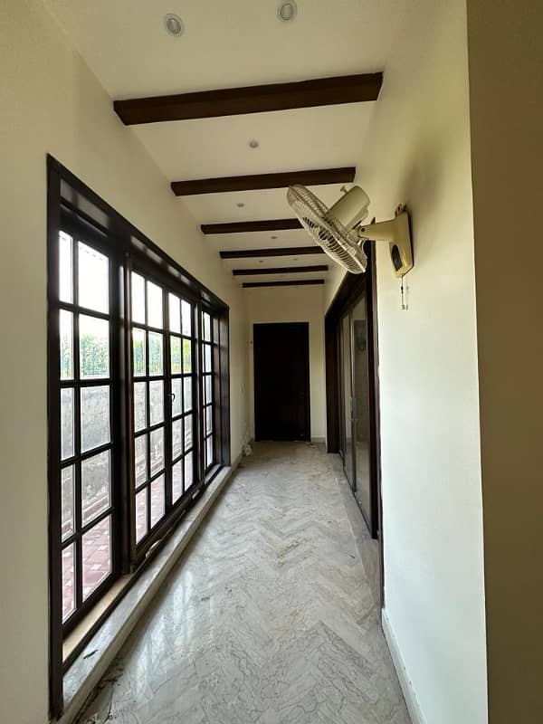 1 Kanal House Available For Sale In DHA Phase 1 19