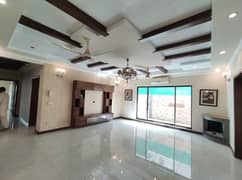 1 Kanal Full House Available For Rent In DHA Phase 4