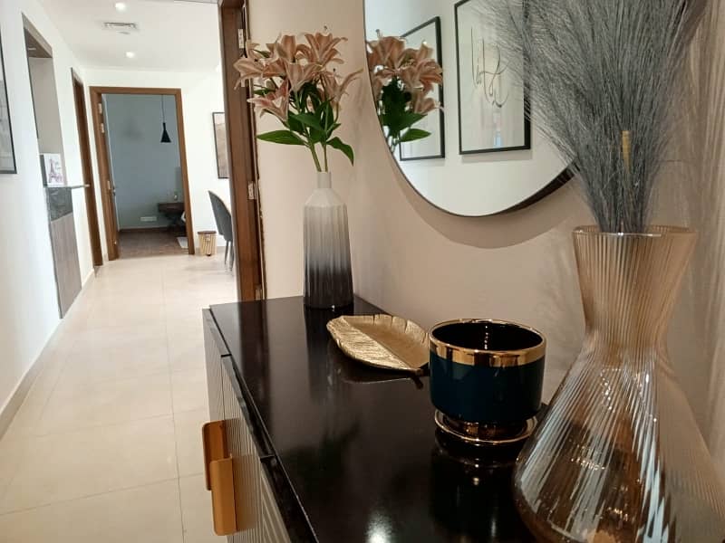 Penta Square Modern Three Bedroom Apartment 6