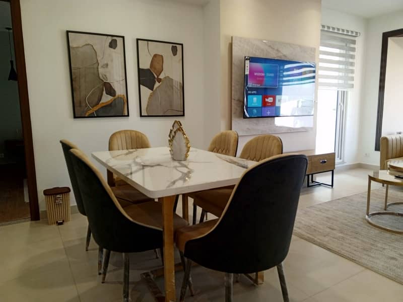 Penta Square Modern Three Bedroom Apartment 9