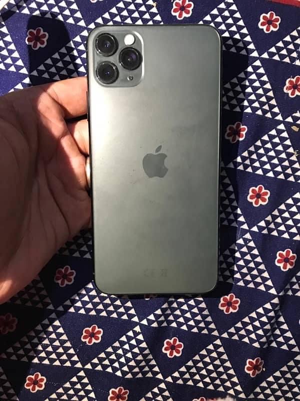 iphone 11 pro max 2