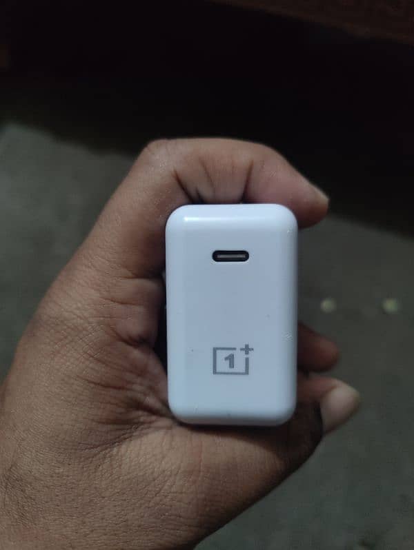 Oneplus 9pro 5G. Urgent Sale. 7